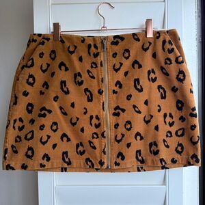 Obey Corduroy Zip Front Mini Skirt in Leopard Print size 10